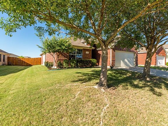 3rd image of 1225 Juniper Ln