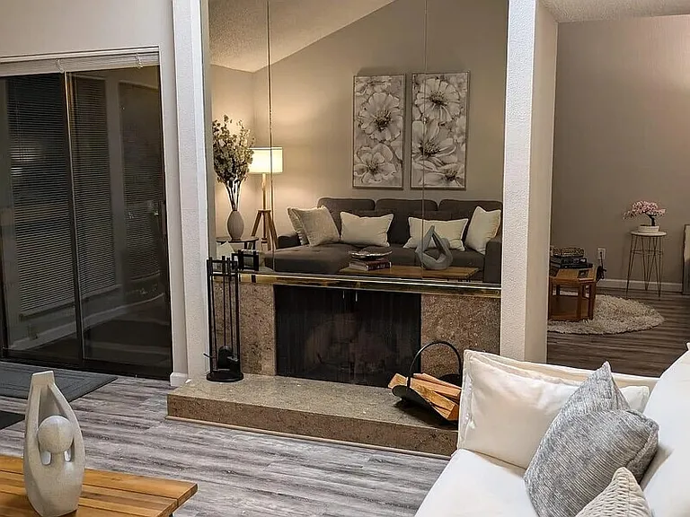 19115 Ballinger Way NE #203 — Photo 7