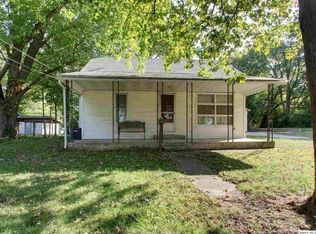 515 Greene St, Barry, IL 62312