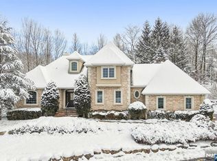 84 Walsh Dr, Mahwah, NJ 07430