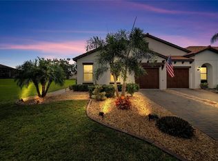 5325 Stoic Vale Dr, Wimauma, FL 33598