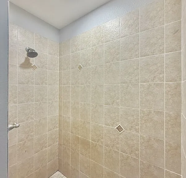 22148 Lockport Ave — Photo 68