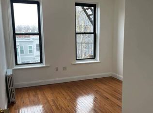 373 13th St #R3, Brooklyn, NY 11215