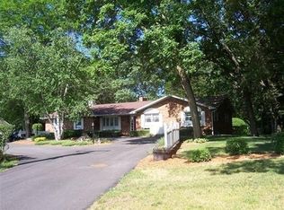 218 Riverview Dr, Pardeeville, WI 53954