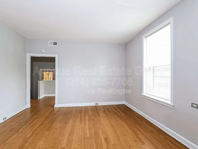 6017 Kingsbury Ave #2F — Photo 6
