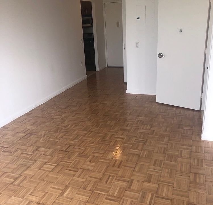 1st image of 888 Main St APT 413