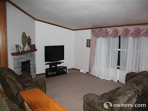 Living Room with gas fireplace