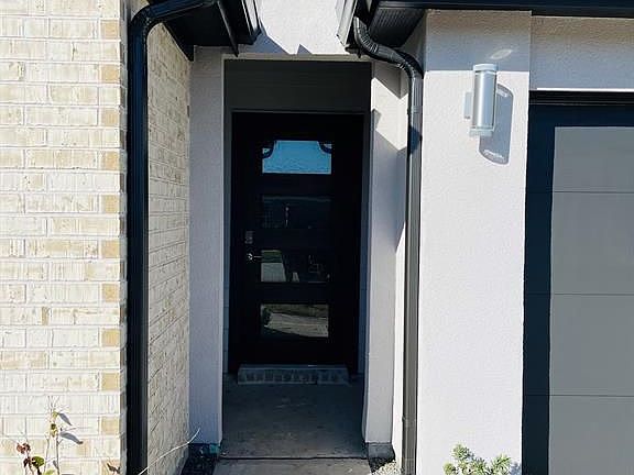 2nd image of 19010 Blackpool Bend Ln