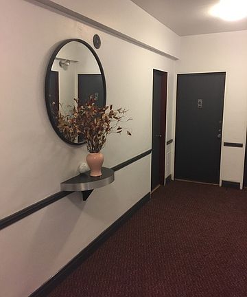 5th image of 5056 N Marine Dr APT A7