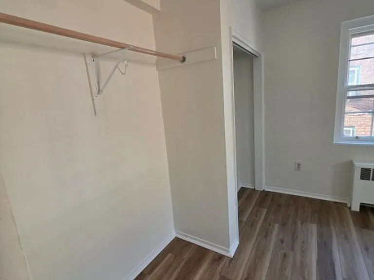 734 N Terrace St — Photo 5
