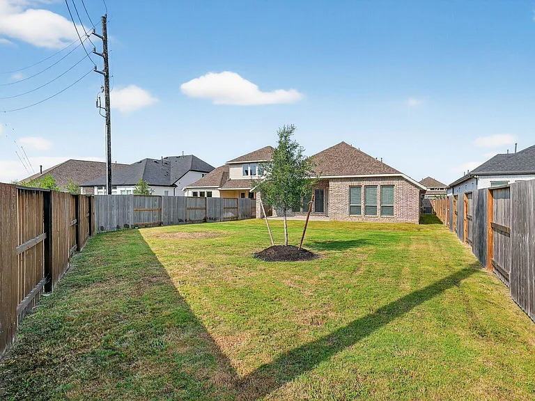 7435 Denali Dr — Photo 29