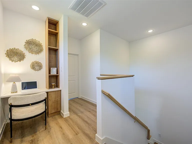 7120 Eastwood St #A — Photo 18