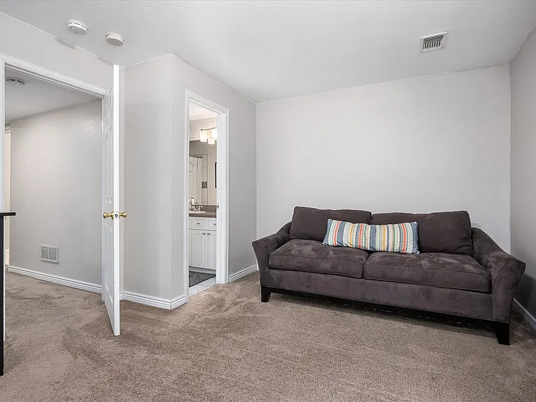580 Vrain St — Photo 22
