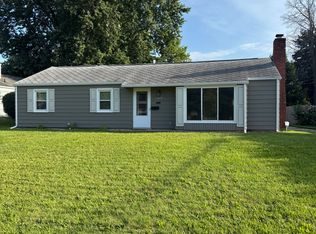 1616 Southeast Dr, South Bend, IN 46614