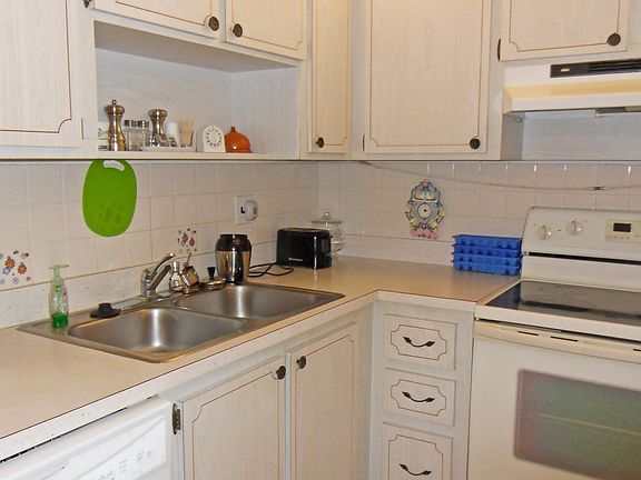 4th image of 2600 SE Ocean Blvd Unit Jj 16