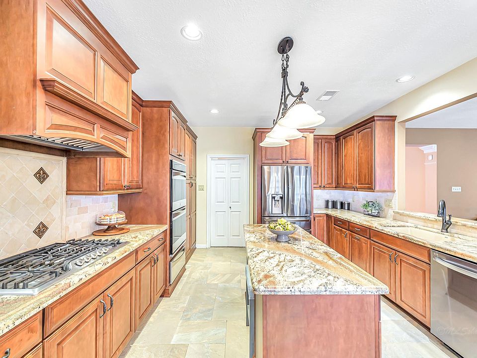 1st image of 2018 Amber Glen Ln