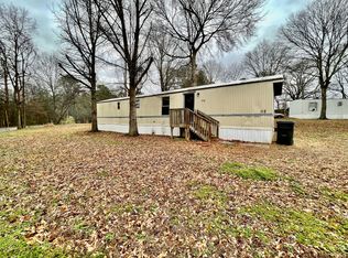 112 Canipe Rd, Dallas, NC 28034