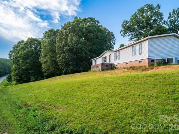 479 McDade Rd, Tryon, NC 28782