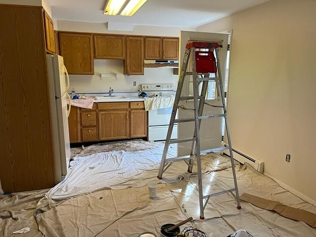 1st image of 39 Meadow Ln