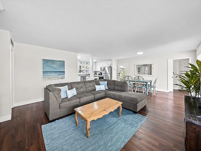 1610 Glen Haven Dr — Photo 14
