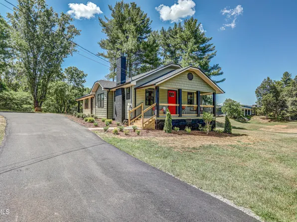 257 Midway Dr, Bristol, TN 37620