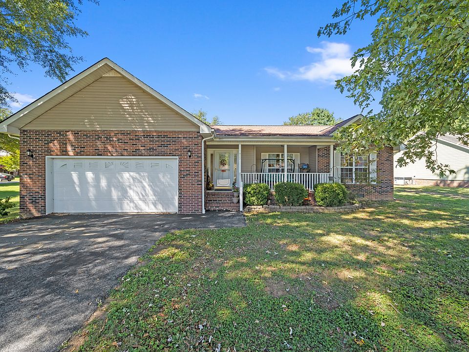 1st image of 2412 Candyland Cir NE