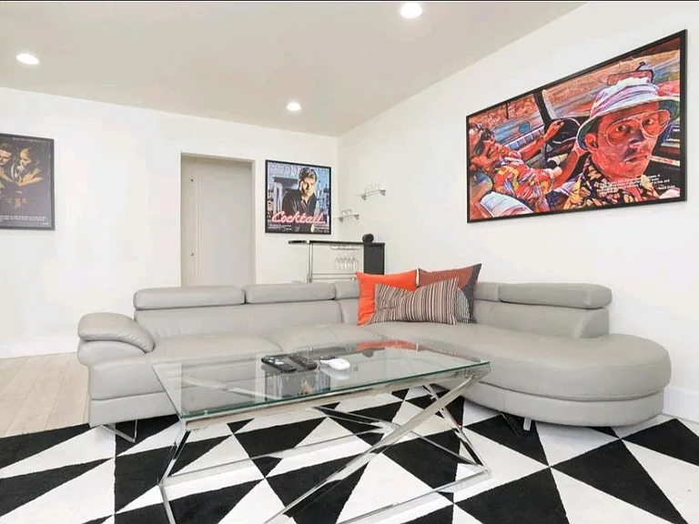 5781 Corbett St #5781 — Photo 8