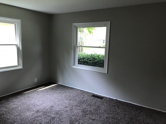 2nd image of 1304 Ebeling Dr