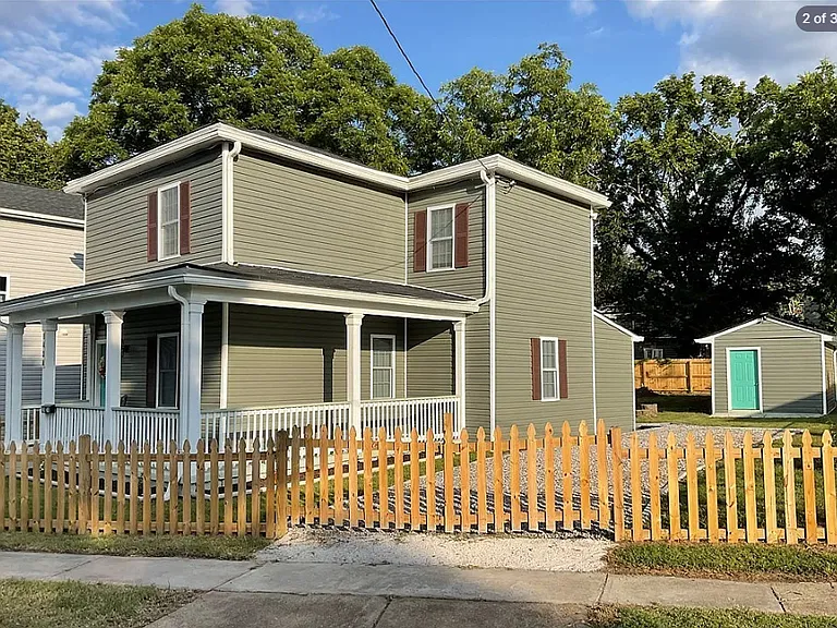 1434 Oakdale Ave — Photo 2