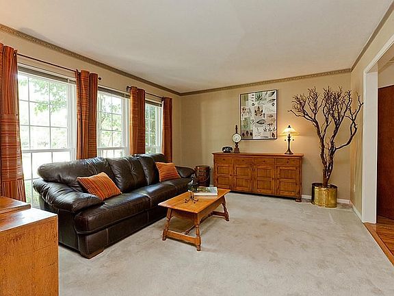 2nd image of 2009 Coral Cove Ct