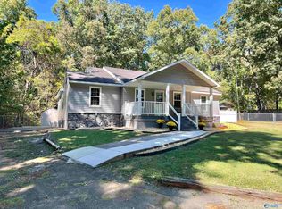 48 N Mountain Dr, Trinity, AL 35673