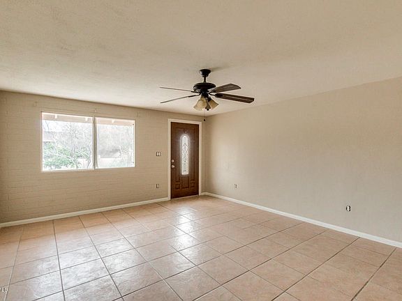 5th image of 3467 E Voltaire Dr