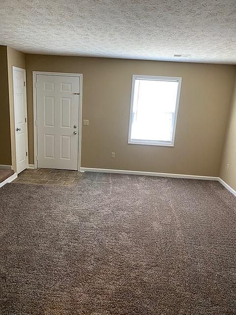 1st image of 217 Churchill Dr #6
