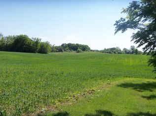 5924 Pine Island Dr NE, Comstock Park, MI 49321