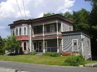 424 Brockway Hill Rd #R, Williamstown, VT 05679