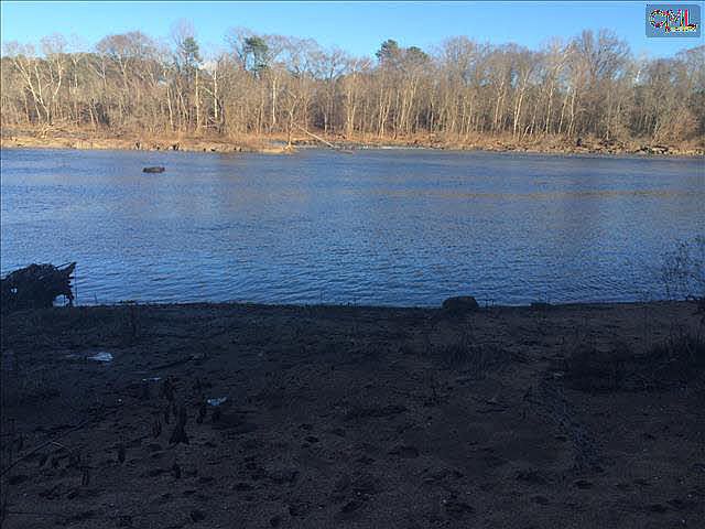2nd image of 104 River Ridge Rd