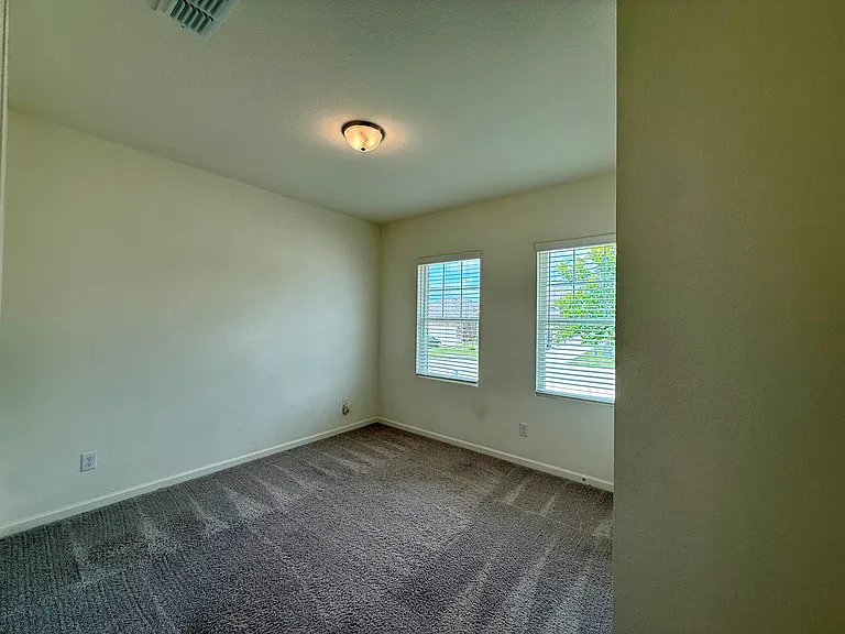 713 Cherry Blossom St — Photo 19