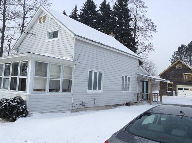 2nd image of 38 W Hill Rd