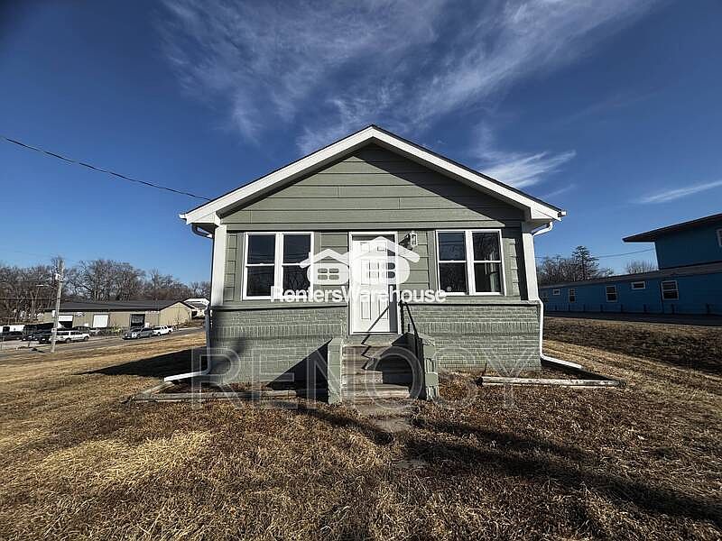 1st image of 2621 SE 14th St