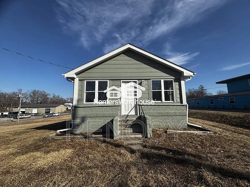 2621 SE 14th St
