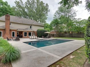 2085 Deerwoods Cv, Germantown, TN 38139