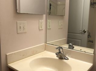1061 Buckingham Dr #30, West Deptford, NJ 08086
