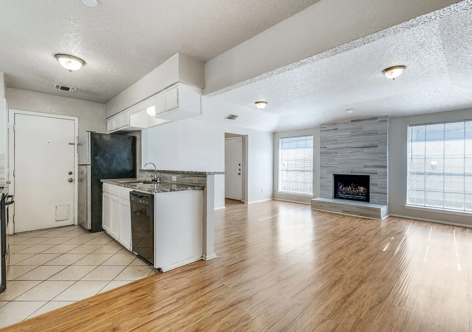 7406 Amherst Drive — Photo 2