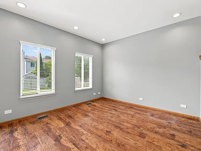 2554 Warm Springs Ln — Photo 6