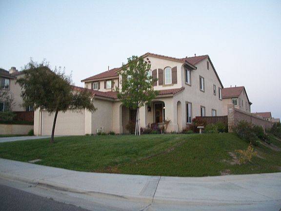 3rd image of 36604 Hilltop Ln
