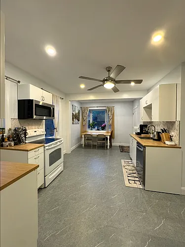 90 Irving St #B Photo 1
