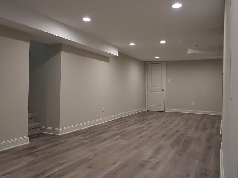 951 Mulberry Ln — Photo 28