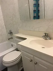 Rented by R New York