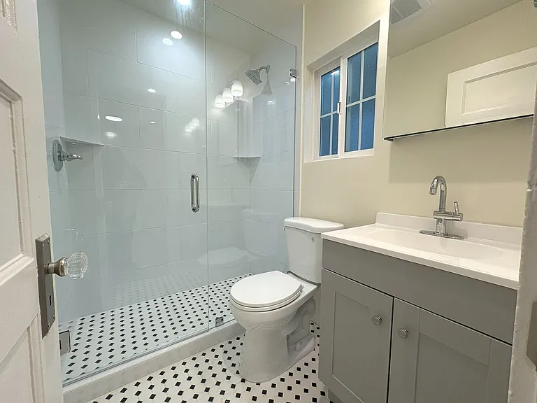 Cozy Cottage in Palo Alto Fully Renovated — Photo 9