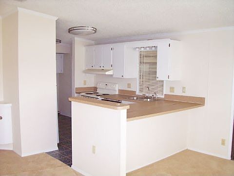 2nd image of 112 Sea Fern Dr